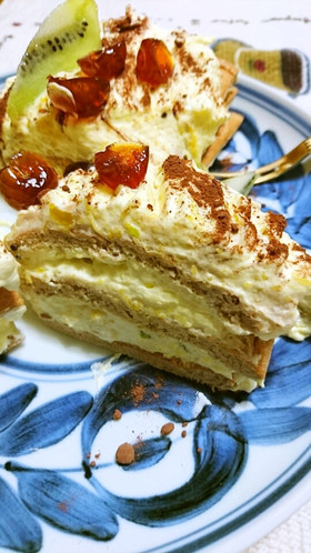 かぼちゃクリームのロールケーキ